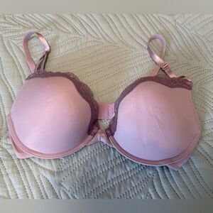 Maidenform Lavender Lace Pasded Accent Bra